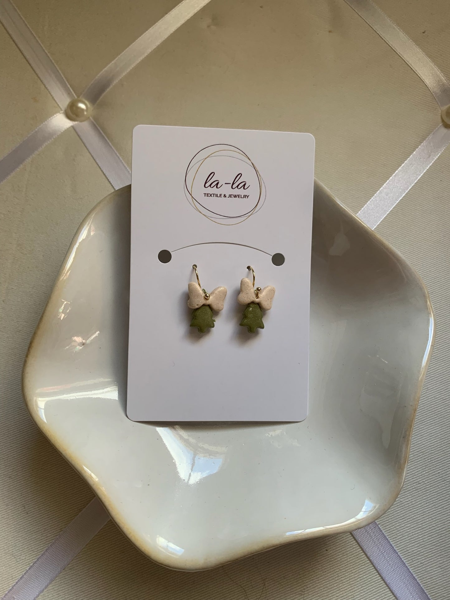 Green Christmas Tree Resin Earrings with Bow