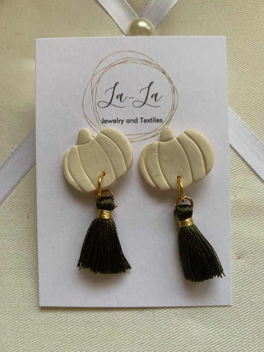 Autumn Pumpkin with Olive Tassel