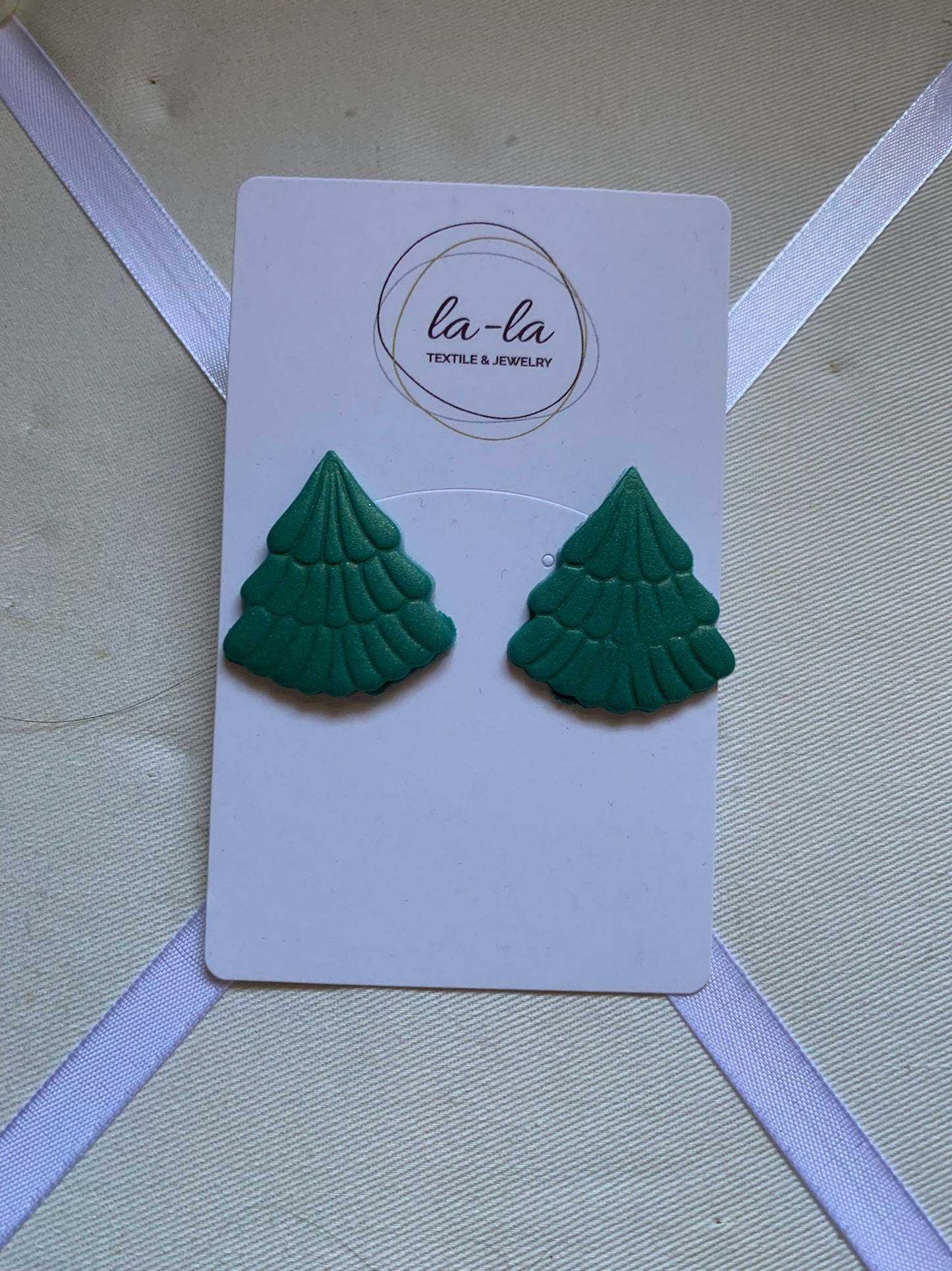 Green Textured Christmas Tree Resin Stud Earrings