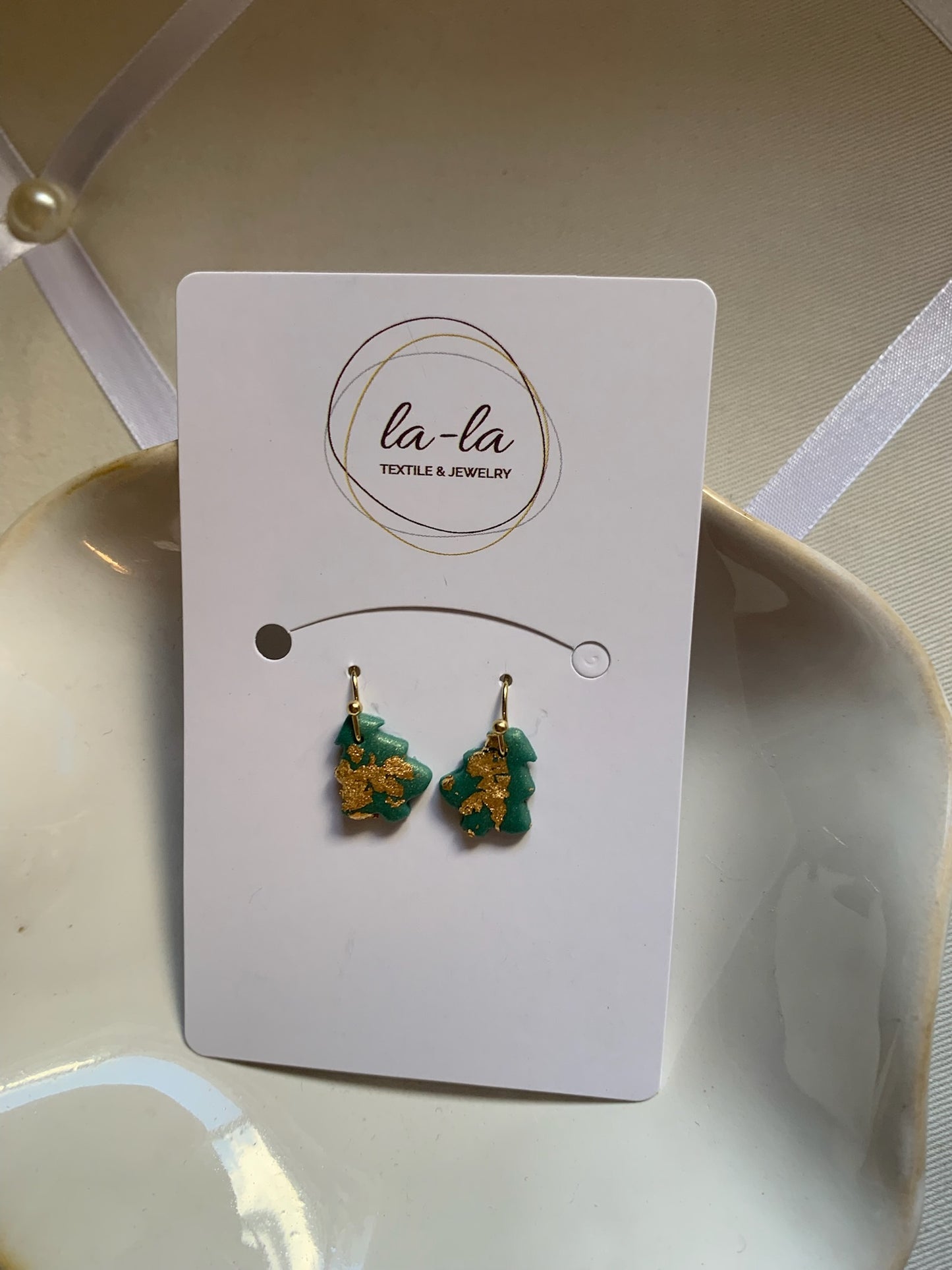 Green Christmas Tree Resin Earrings with Gold Tinsel